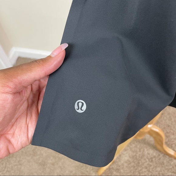 Lululemon Runnin Pretty Dress Graphite Grey - Picture 9 of 11